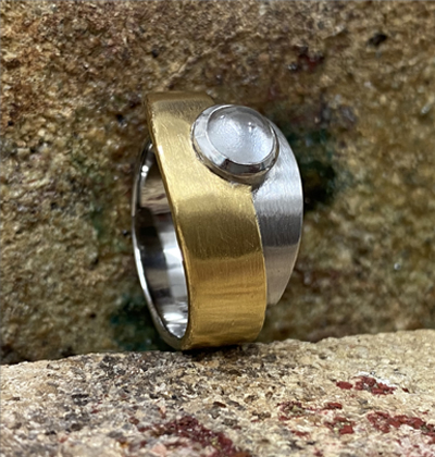 Individueller Schmuck von Meisterhand gefertigt